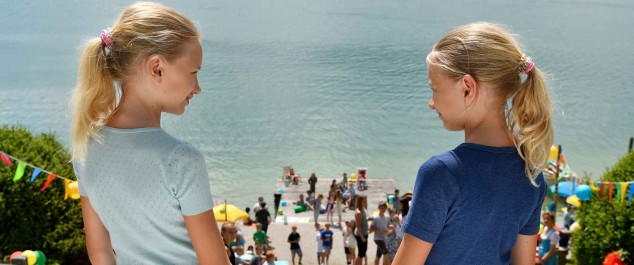 Lotte & Luise: Twins On Board
